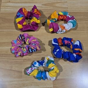 Ken Done Scrunchies - Set Of 5